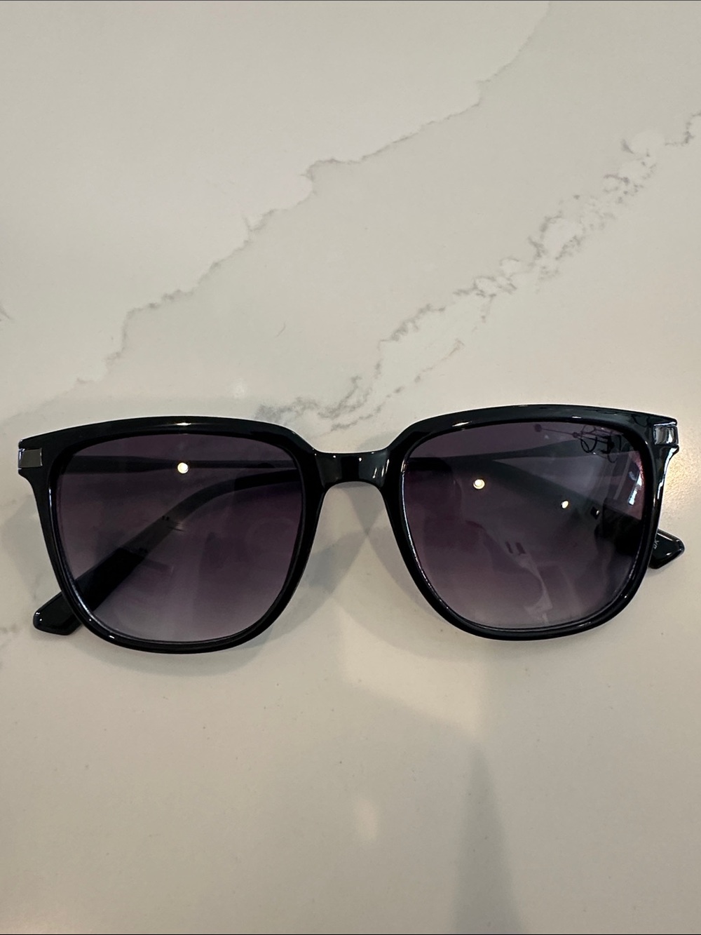Kenneth Cole Reaction Sunglasses